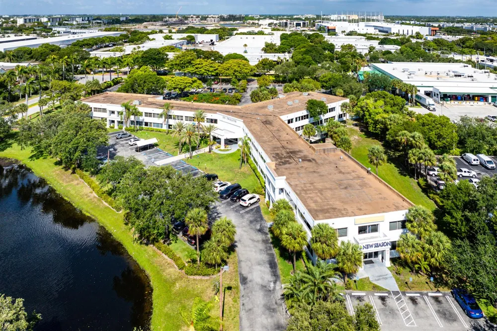 555 SW 12th Avenue Pompano Beach, FL 33069