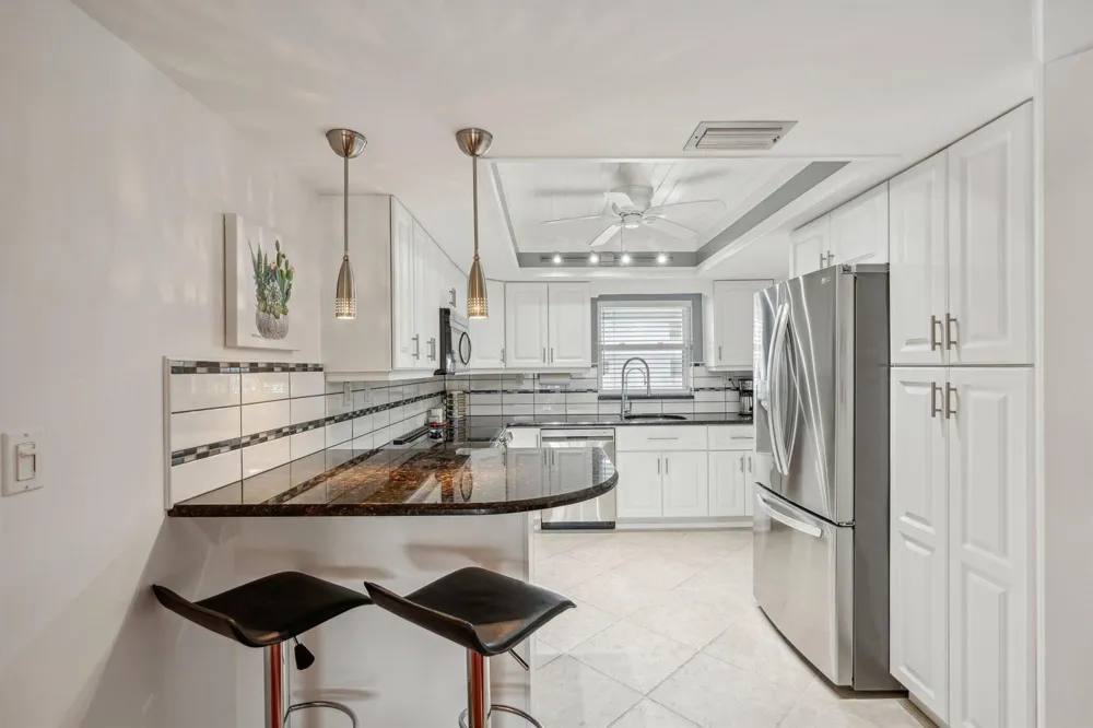 5540 Ocean Boulevard #212 Ocean Ridge, FL 33435