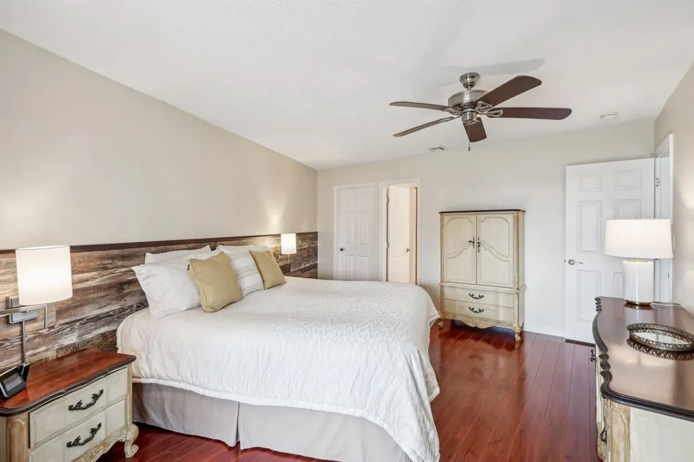 5540 Ocean Boulevard #212 Ocean Ridge, FL 33435