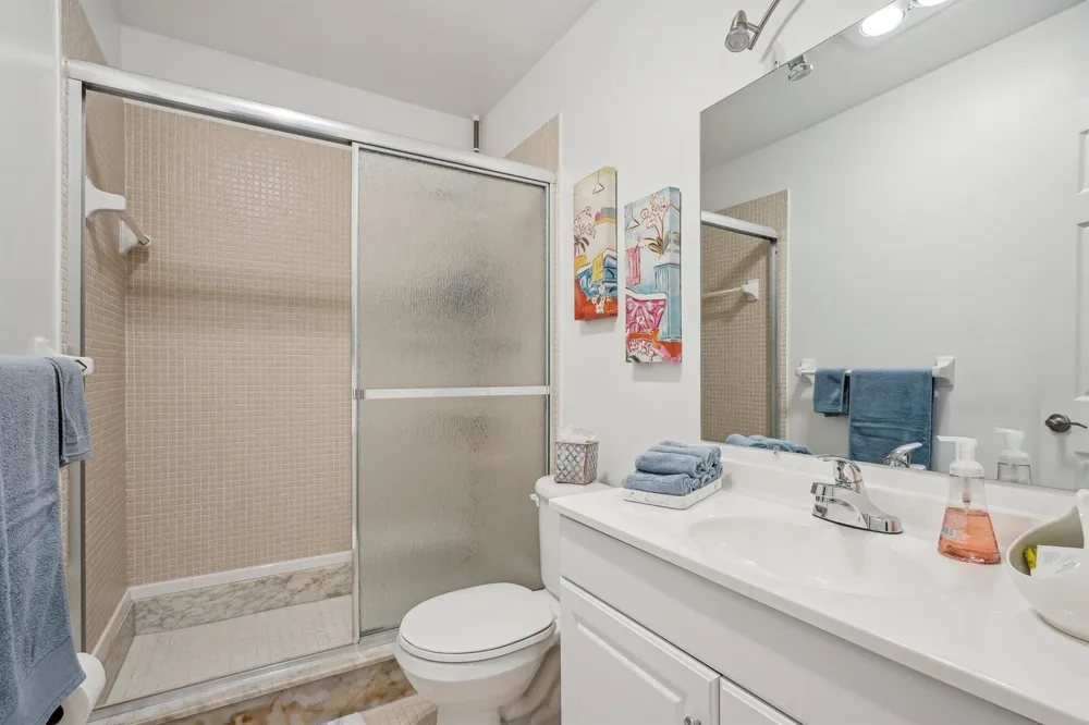 5540 Ocean Boulevard #212 Ocean Ridge, FL 33435