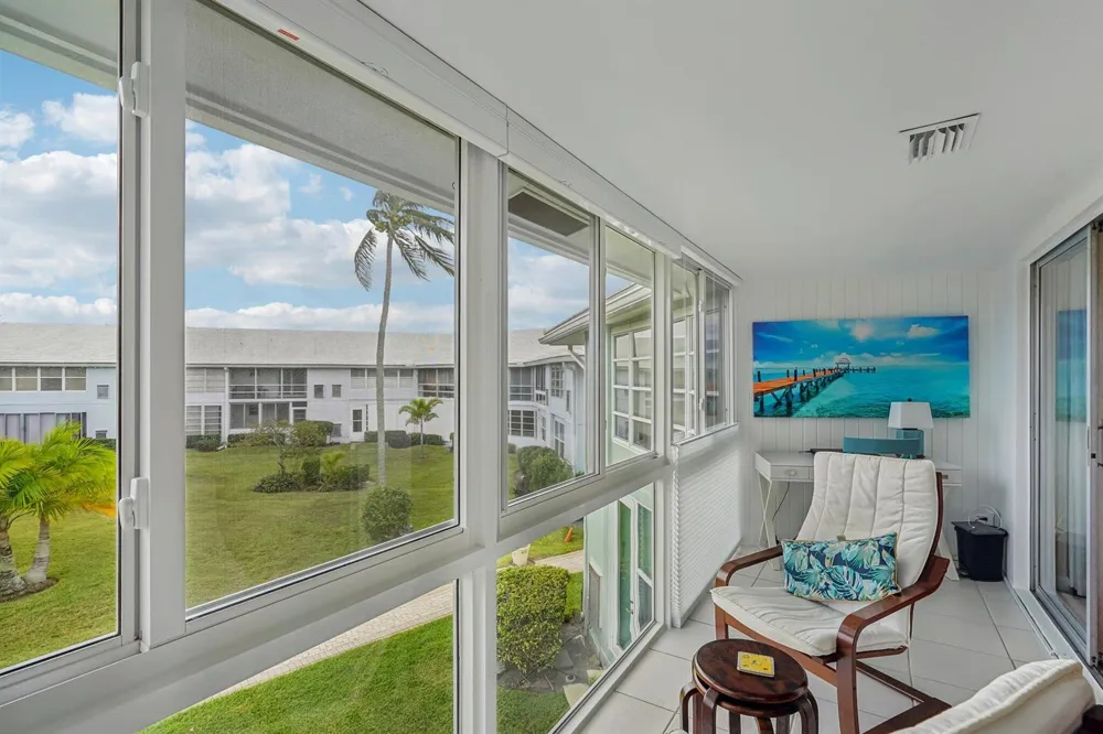 5540 Ocean Boulevard #212 Ocean Ridge, FL 33435