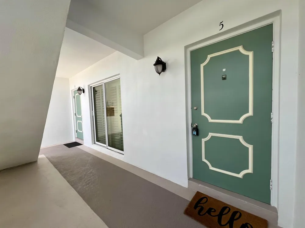 4201 S Ocean Boulevard #M5 South Palm Beach, FL 33480