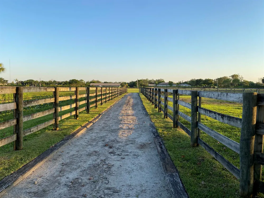5110 S Shore Boulevard Wellington, FL 33449