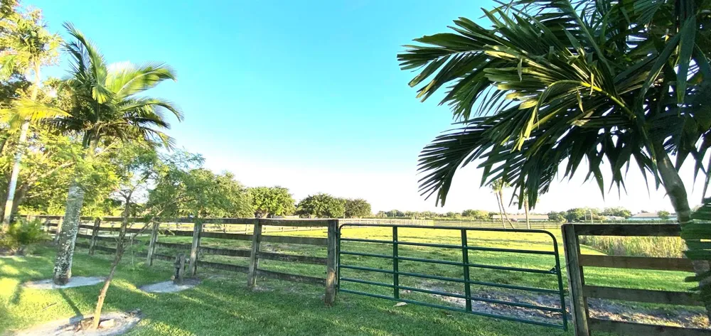 5110 S Shore Boulevard Wellington, FL 33449