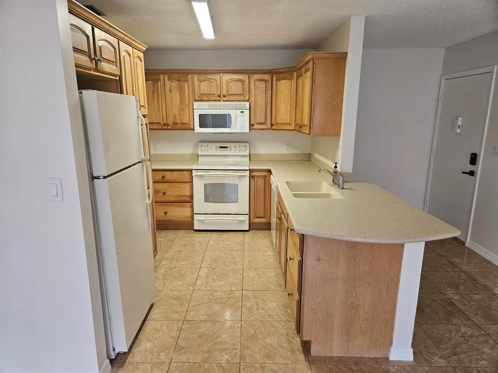 2050 Oleander Boulevard #10-108 Fort Pierce, FL 34950