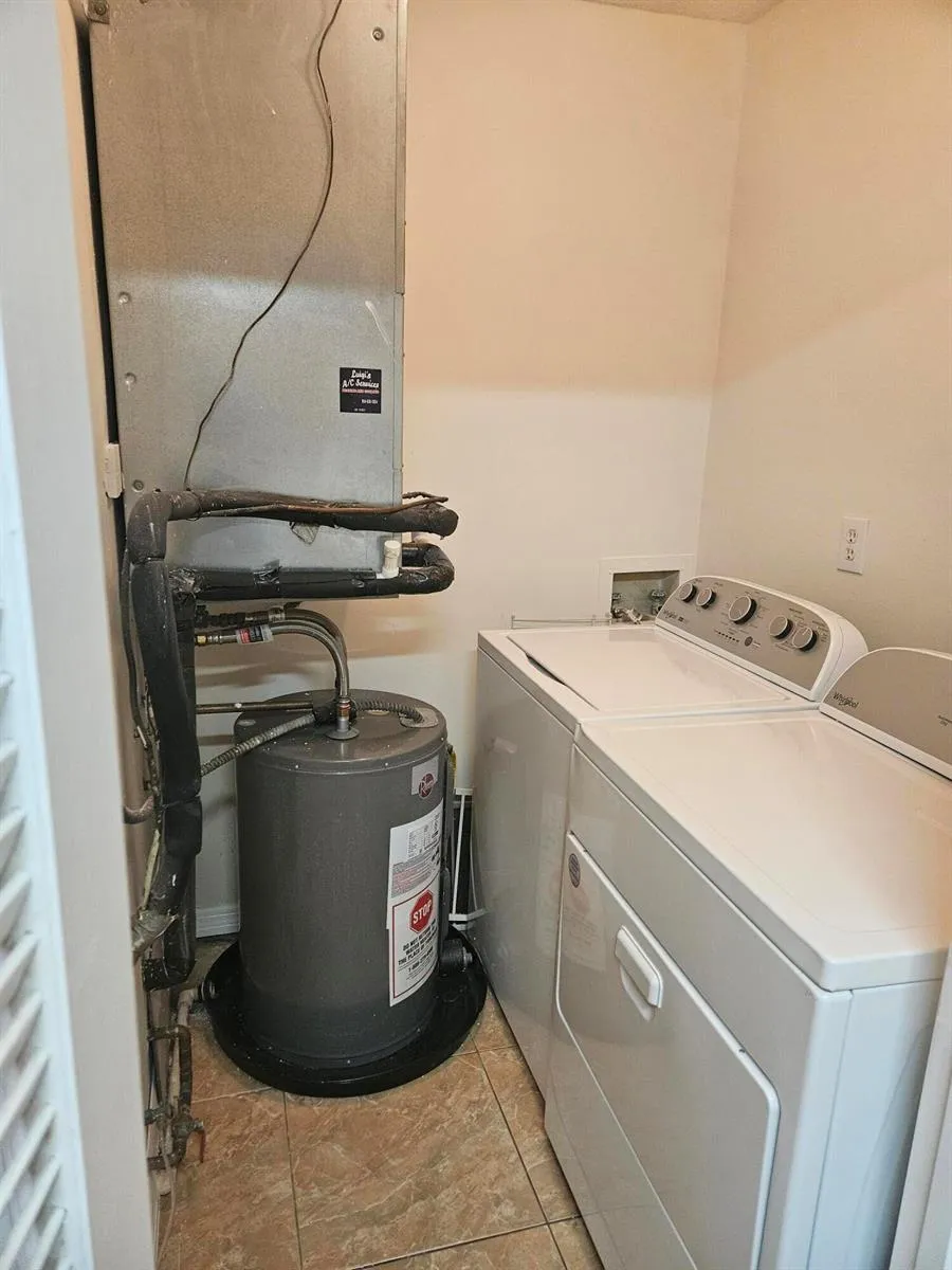 2050 Oleander Boulevard #10-108 Fort Pierce, FL 34950