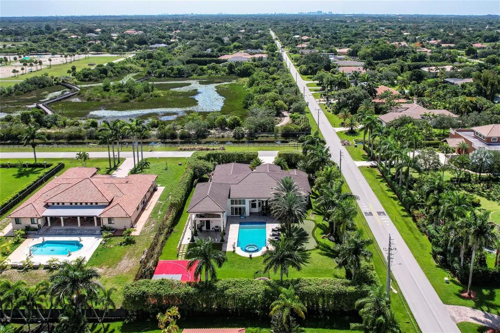 1203 NW 121st Avenue Plantation, FL 33323