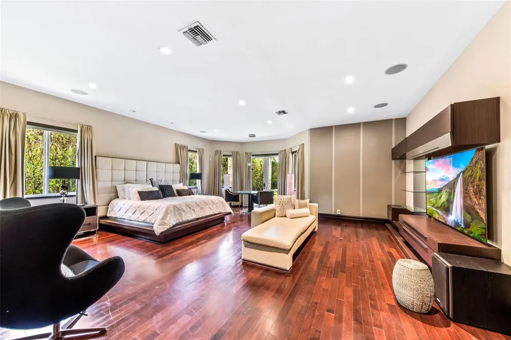 1203 NW 121st Avenue Plantation, FL 33323