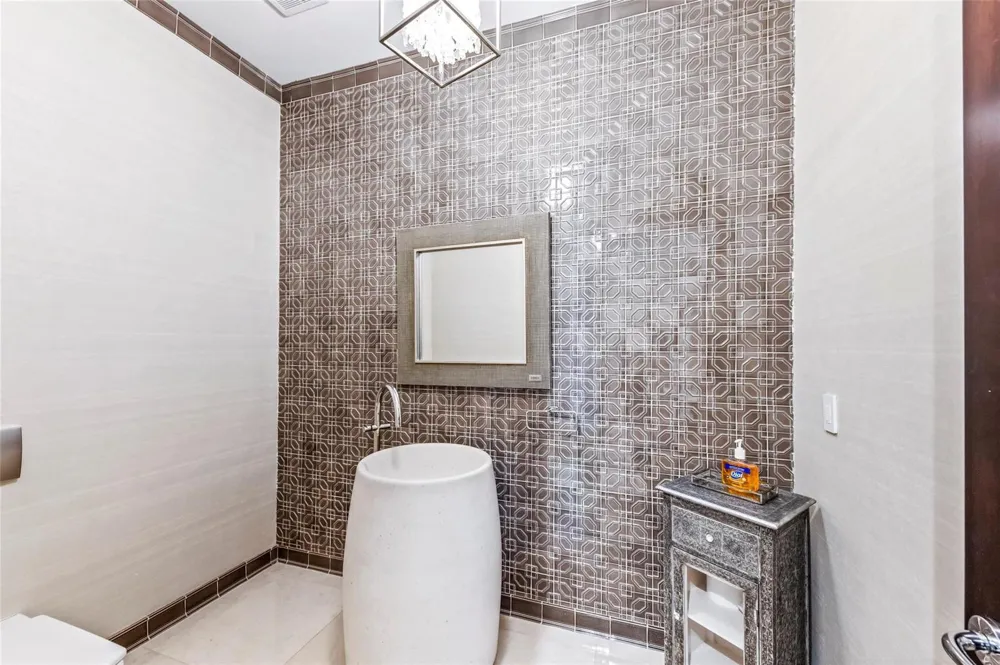 1203 NW 121st Avenue Plantation, FL 33323