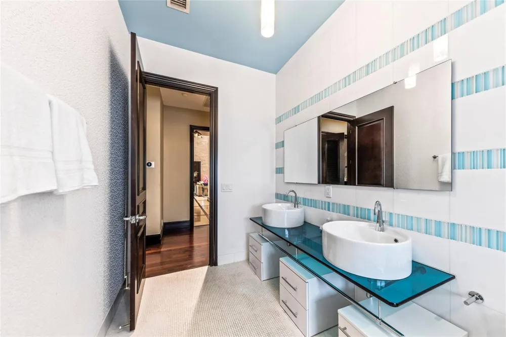 1203 NW 121st Avenue Plantation, FL 33323