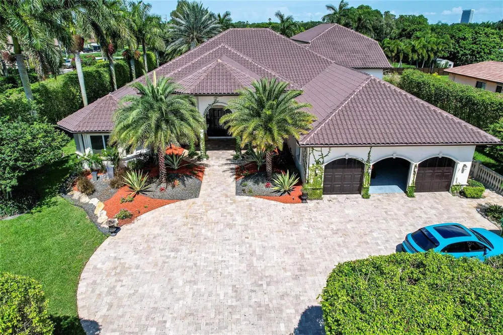 1203 NW 121st Avenue Plantation, FL 33323