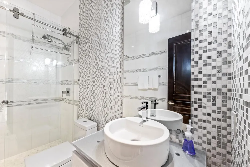 1203 NW 121st Avenue Plantation, FL 33323