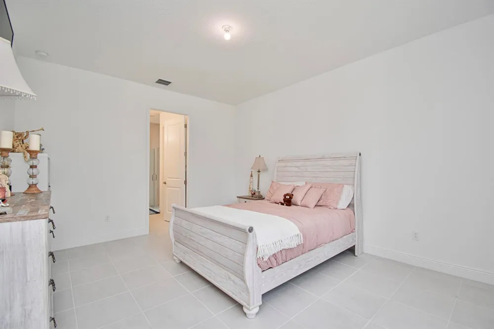 16420 Sandy Shore Drive Loxahatchee, FL 33470