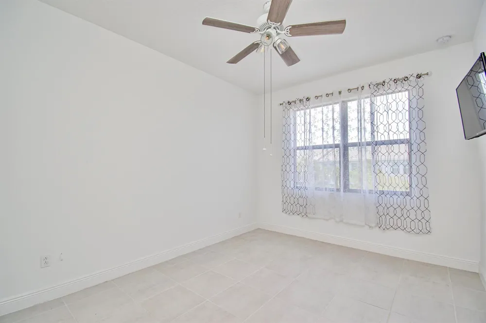 16420 Sandy Shore Drive Loxahatchee, FL 33470