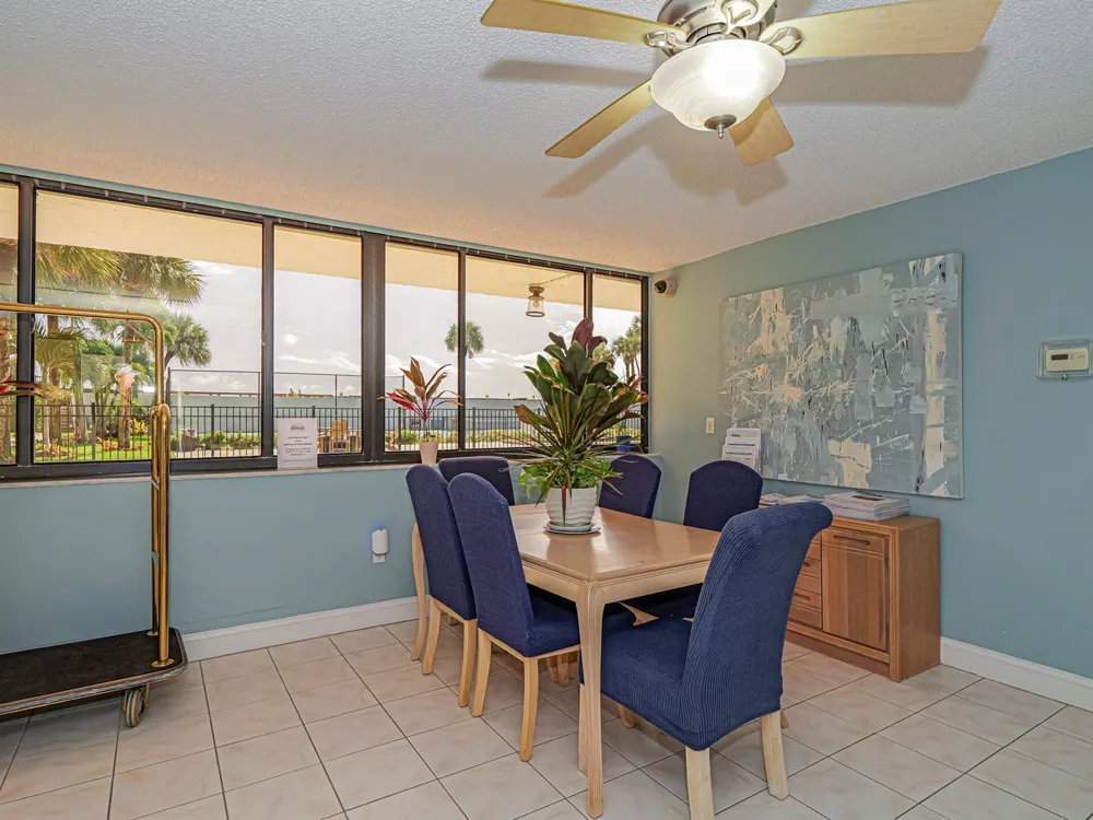 4141 Ocean Drive #403 Vero Beach, FL 32963