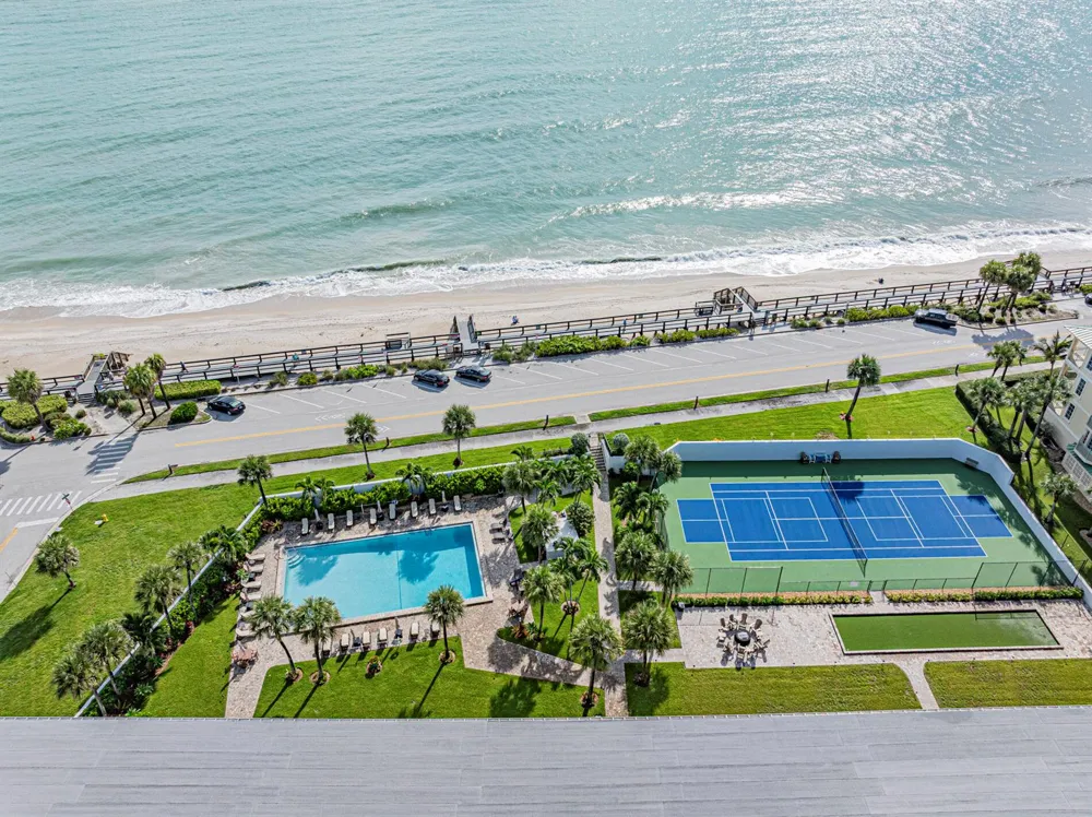 4141 Ocean Drive #403 Vero Beach, FL 32963