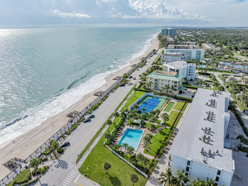 4141 Ocean Drive #403 Vero Beach, FL 32963