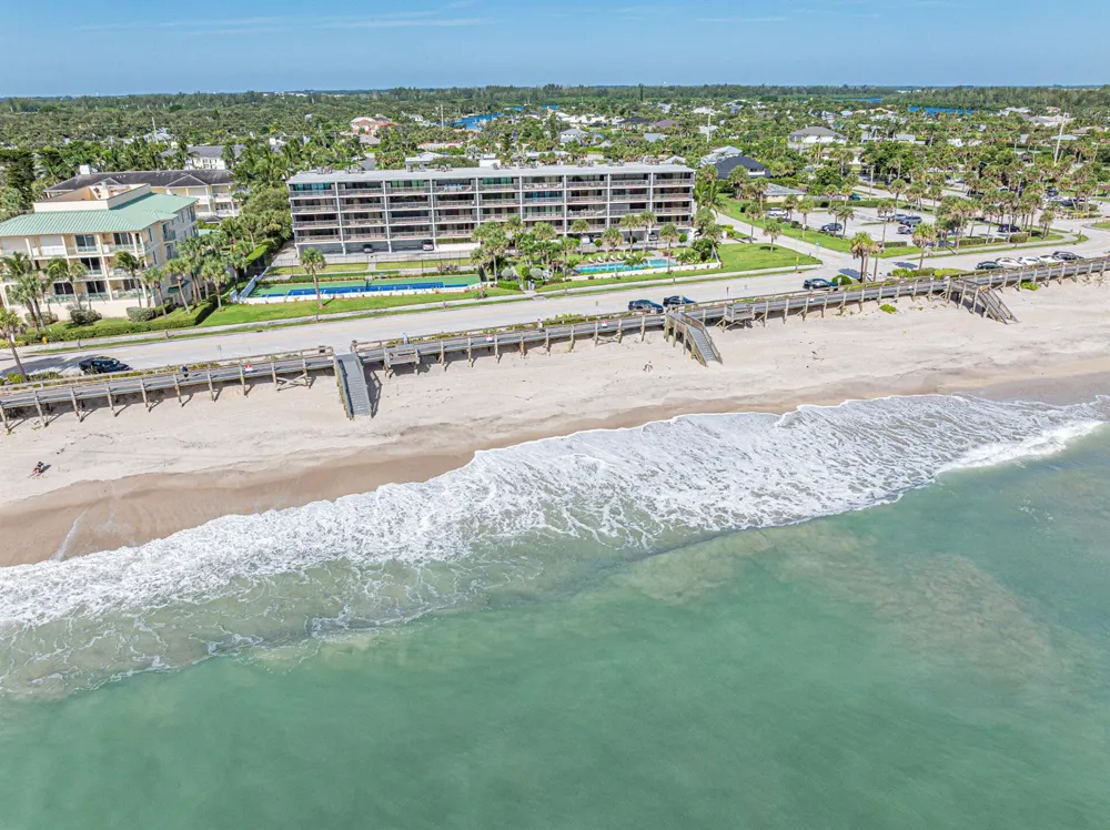 4141 Ocean Drive #403 Vero Beach, FL 32963