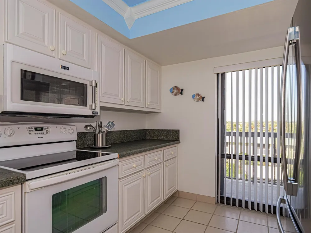 4141 Ocean Drive #403 Vero Beach, FL 32963