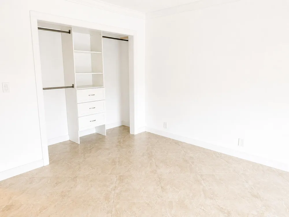 2131 NE 42nd Court #202e Lighthouse Point, FL 33064
