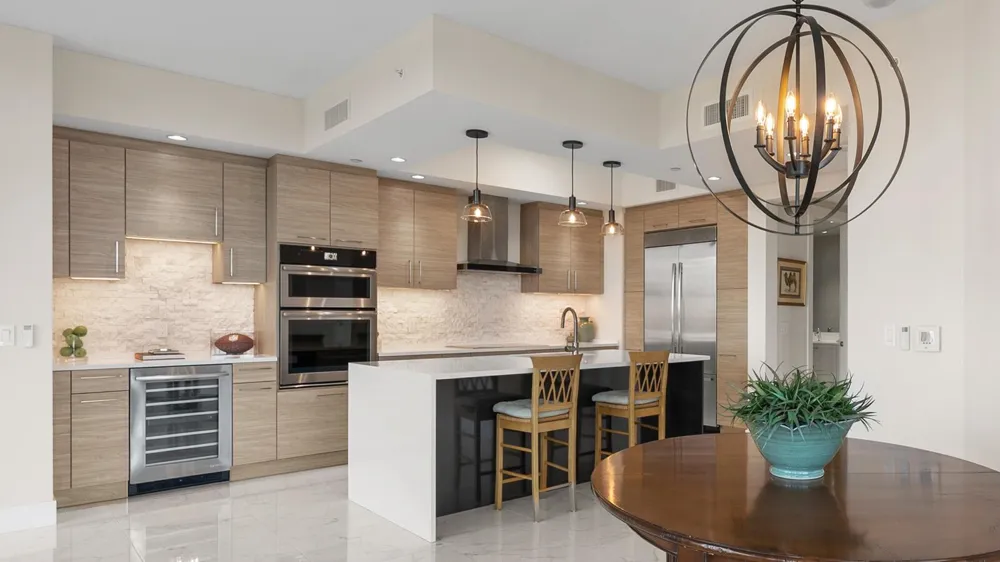 1 Water Club Way #402 North Palm Beach, FL 33408
