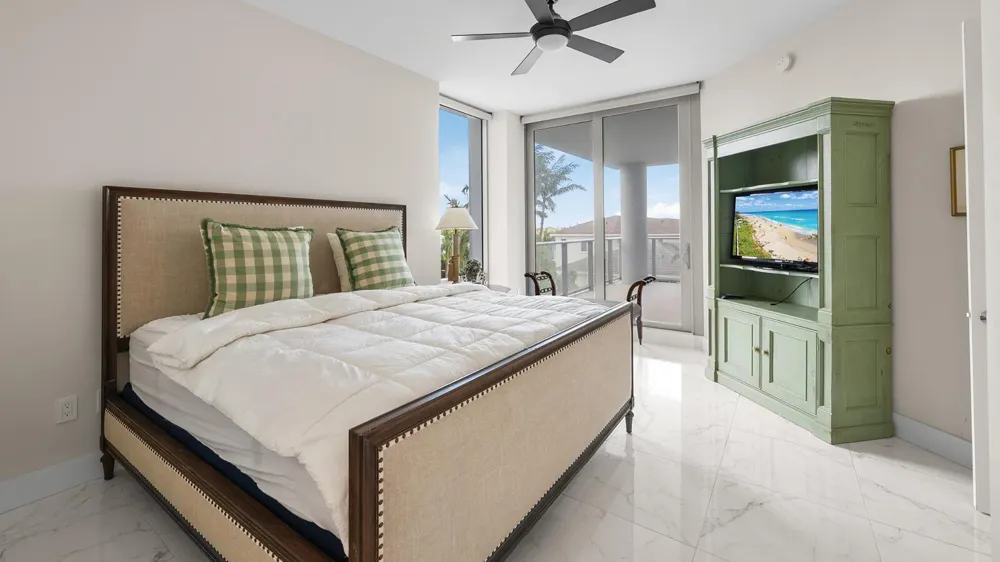 1 Water Club Way #402 North Palm Beach, FL 33408
