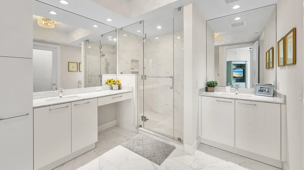 1 Water Club Way #402 North Palm Beach, FL 33408