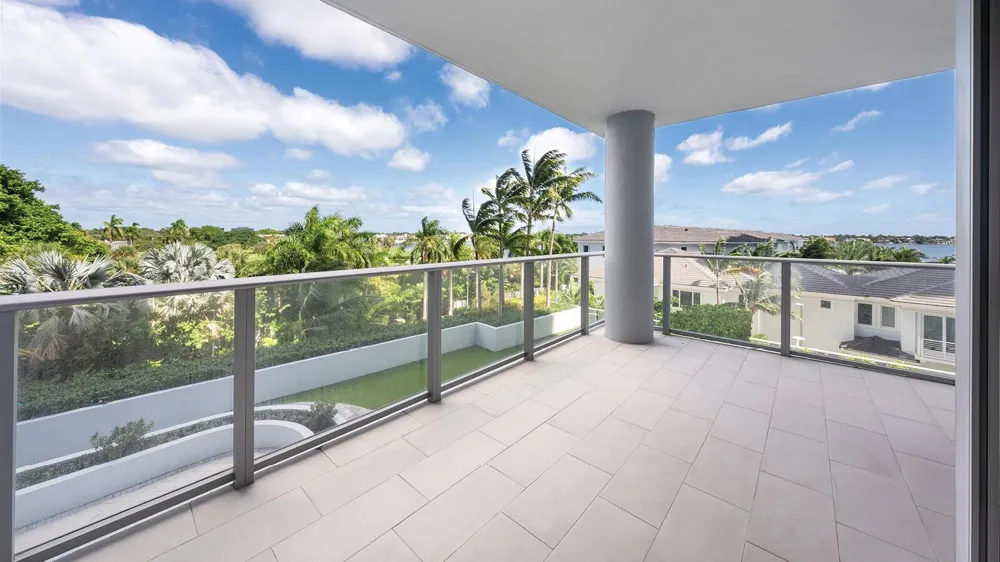 1 Water Club Way #402 North Palm Beach, FL 33408