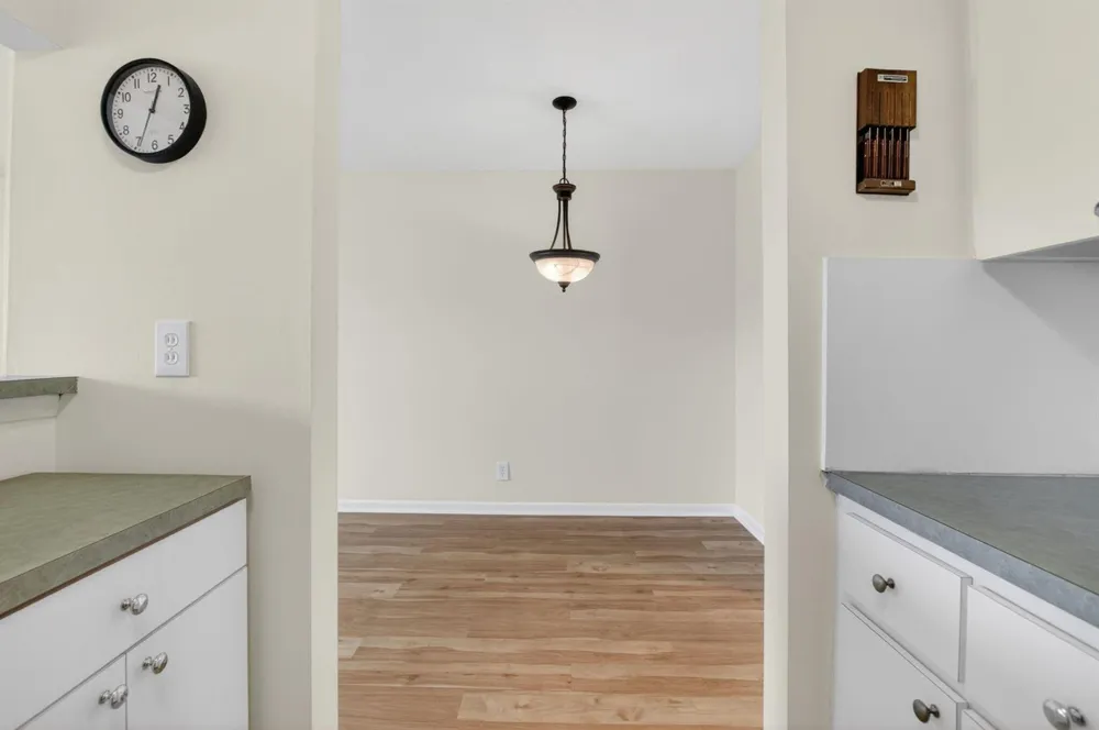 660 Horizon W #107 Boynton Beach, FL 33435