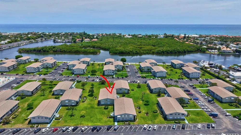 660 Horizon W #107 Boynton Beach, FL 33435