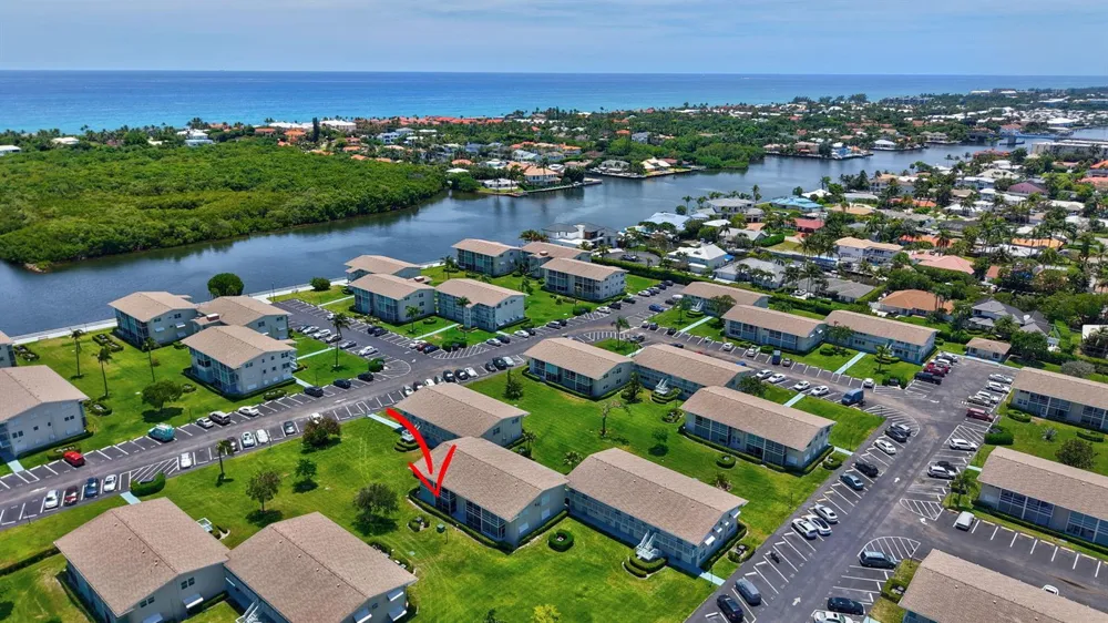 660 Horizon W #107 Boynton Beach, FL 33435