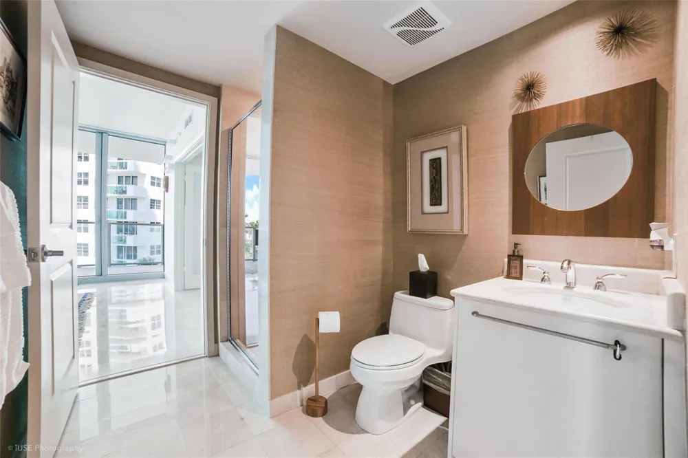 3101 S Ocean Drive #401 Hollywood, FL 33019