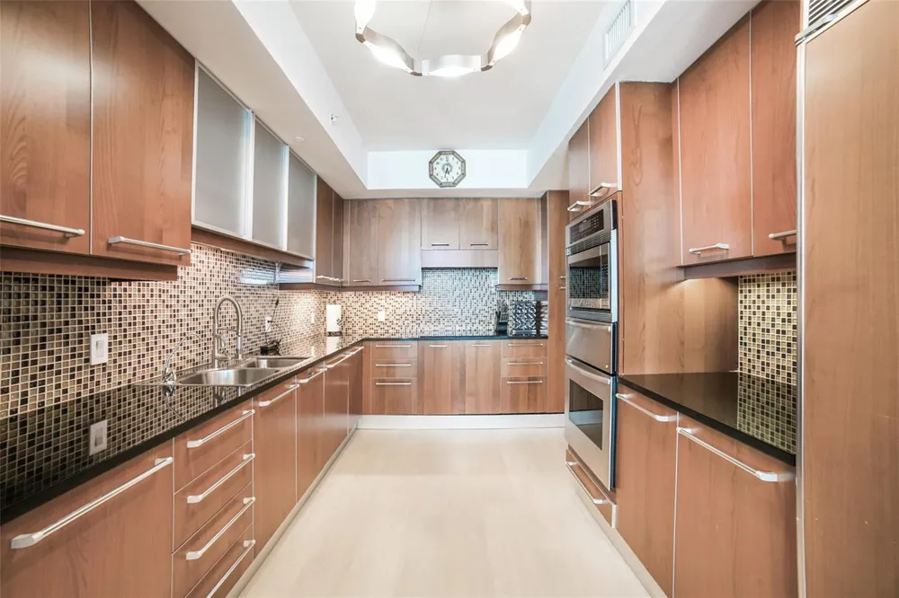 3101 S Ocean Drive #401 Hollywood, FL 33019