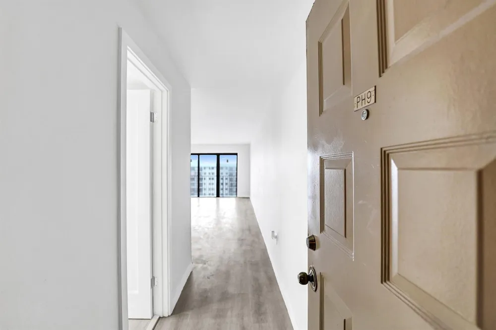 1201 S Ocean Drive #2509s Hollywood, FL 33019
