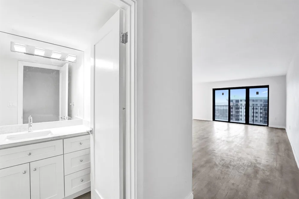 1201 S Ocean Drive #2509s Hollywood, FL 33019