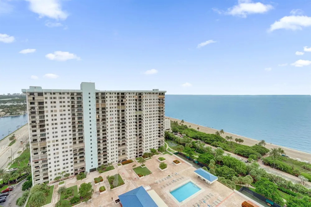 1201 S Ocean Drive #2509s Hollywood, FL 33019
