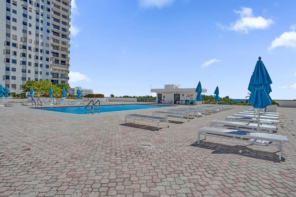 1201 S Ocean Drive #2509s Hollywood, FL 33019
