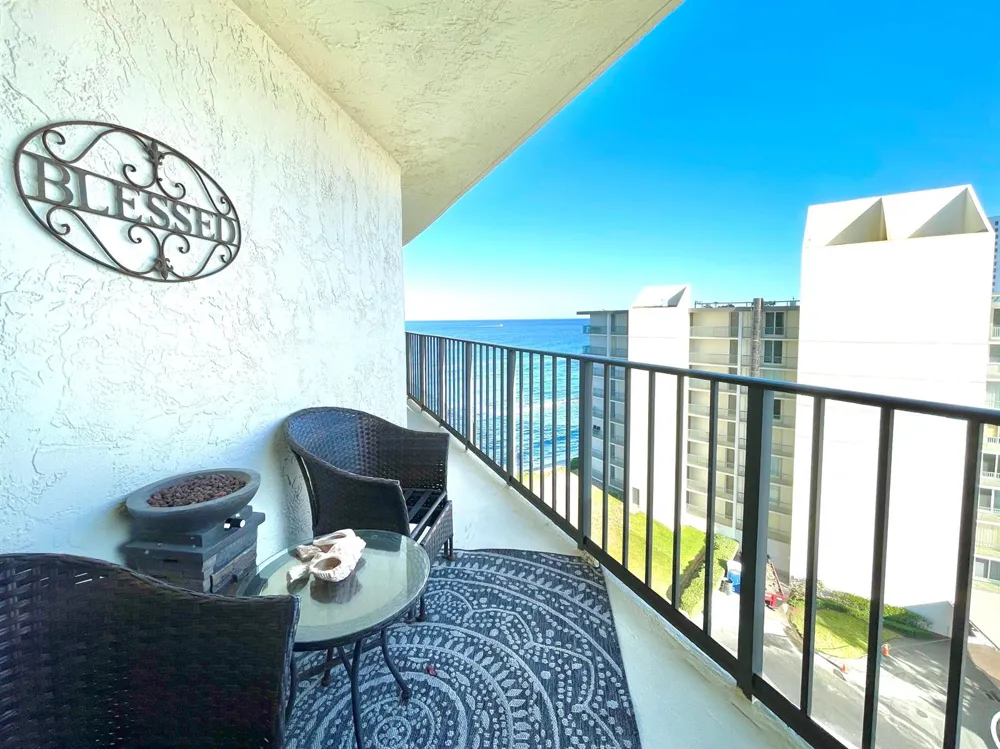 5420 Ocean Drive #906 Singer Island, FL 33404