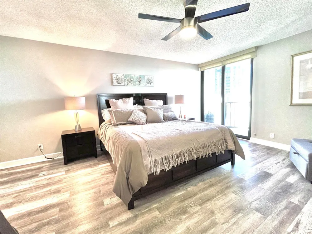 5420 Ocean Drive #906 Singer Island, FL 33404