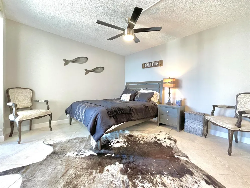 5420 Ocean Drive #906 Singer Island, FL 33404
