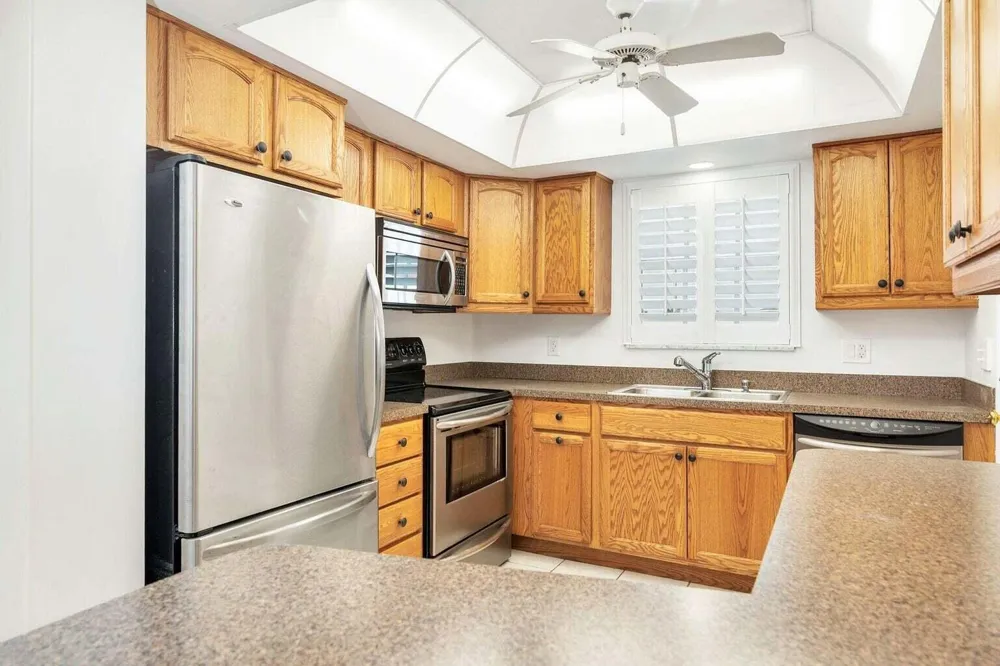 907 Marina Drive #402 North Palm Beach, FL 33408