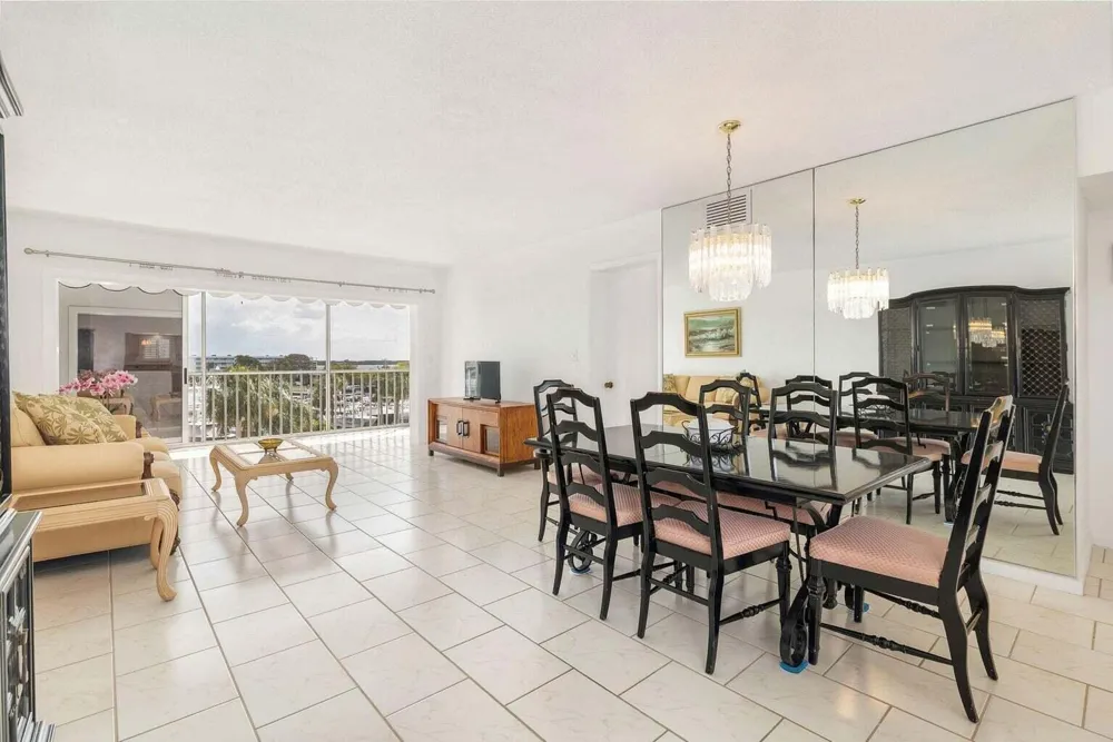 907 Marina Drive #402 North Palm Beach, FL 33408