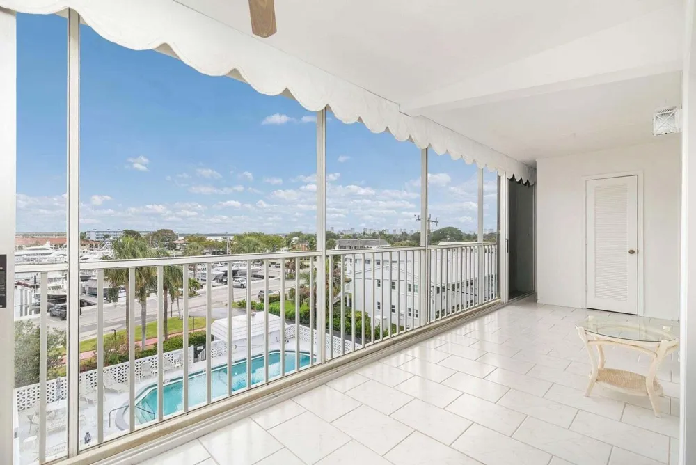 907 Marina Drive #402 North Palm Beach, FL 33408