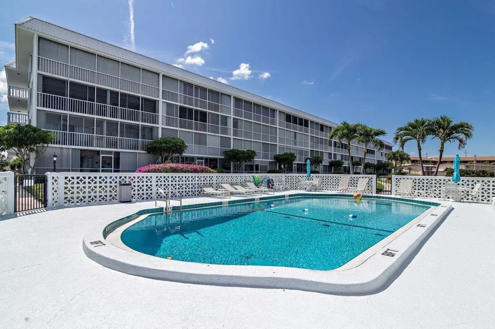 907 Marina Drive #402 North Palm Beach, FL 33408