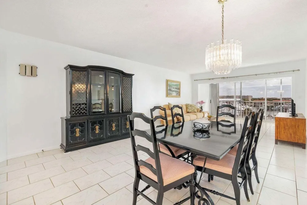 907 Marina Drive #402 North Palm Beach, FL 33408