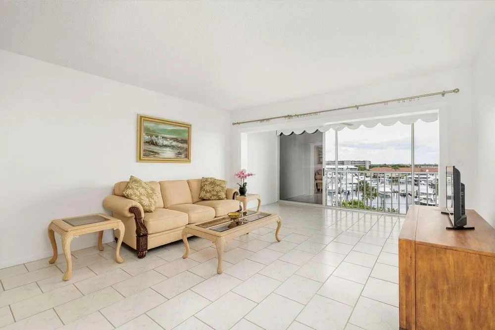 907 Marina Drive #402 North Palm Beach, FL 33408