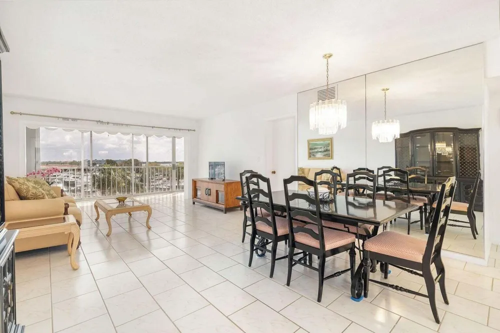 907 Marina Drive #402 North Palm Beach, FL 33408