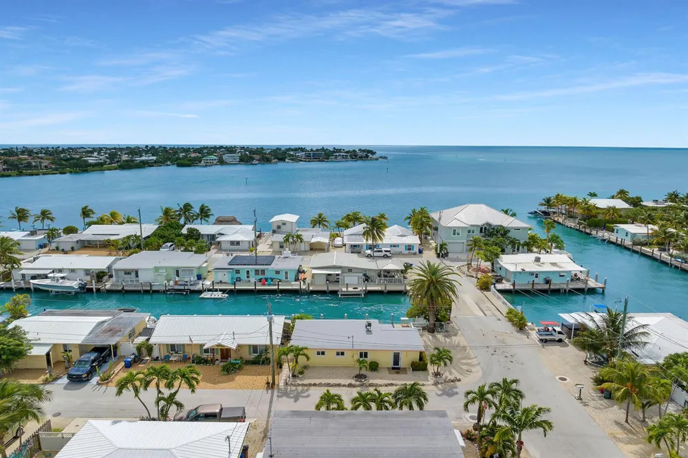11725 3rd Avenue Ocean Marathon, FL 33050