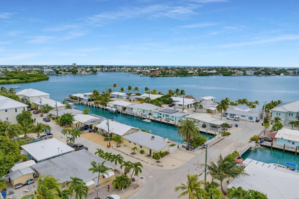 11725 3rd Avenue Ocean Marathon, FL 33050