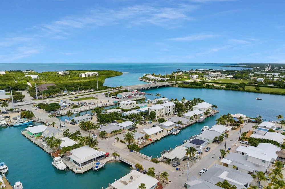 11725 3rd Avenue Ocean Marathon, FL 33050